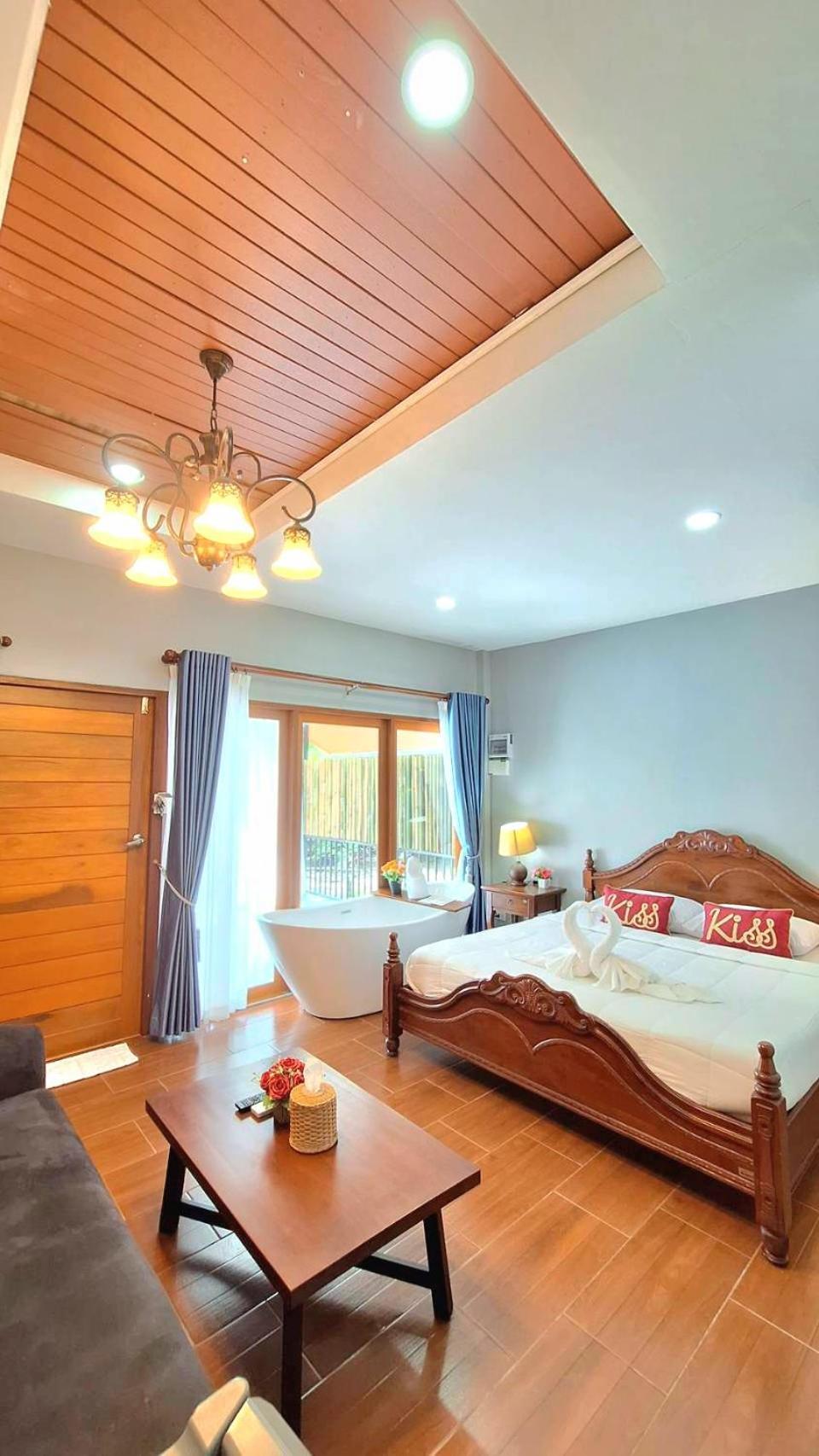 Amantra Homestay & Village Szuratthani Kültér fotó